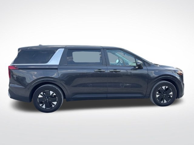 Used 2026 Kia Carnival LXS FWD image 7