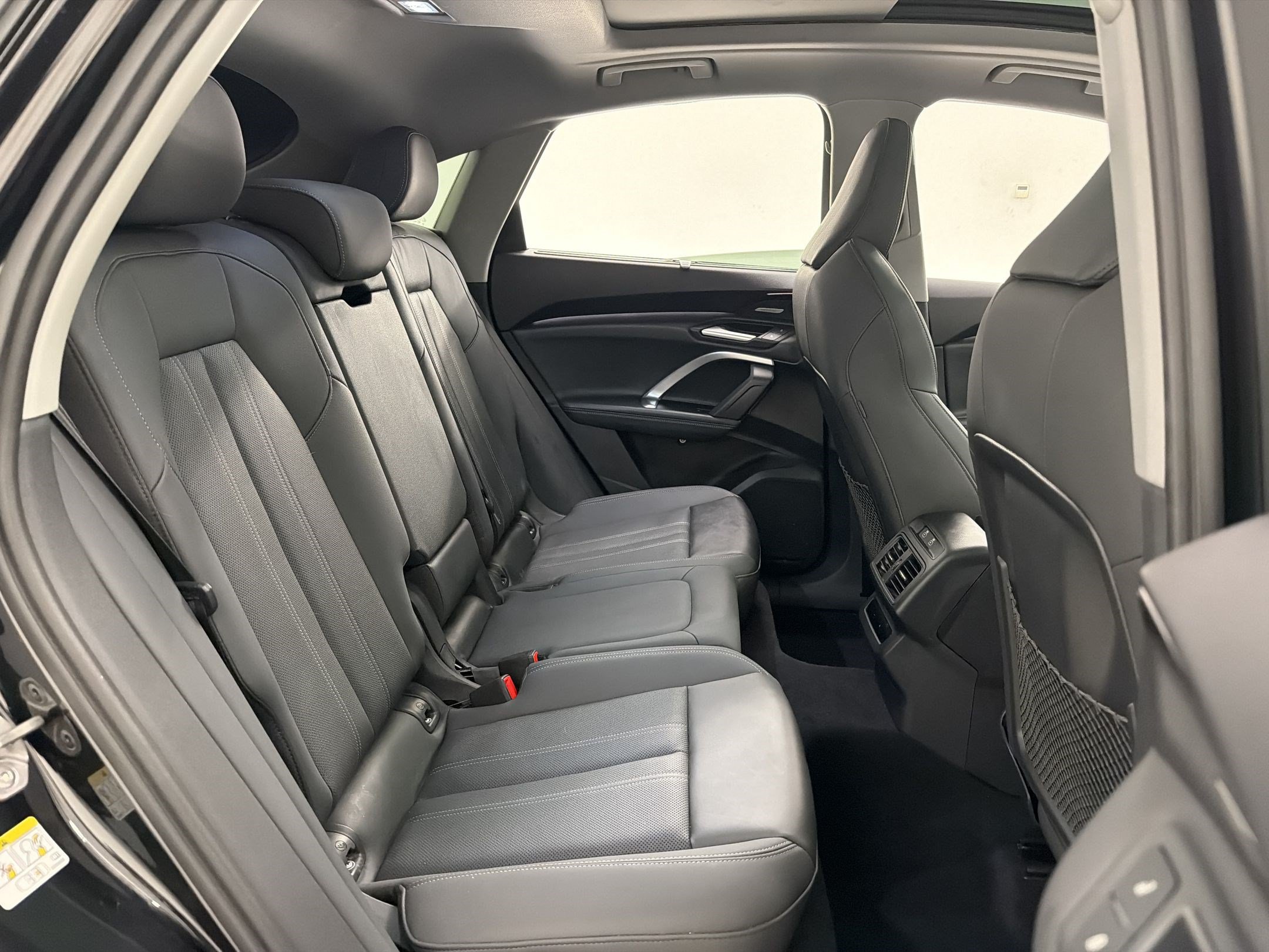 Used 2025 Audi Q5 Premium Plus w/ Premium Plus AWD/4WD image 31