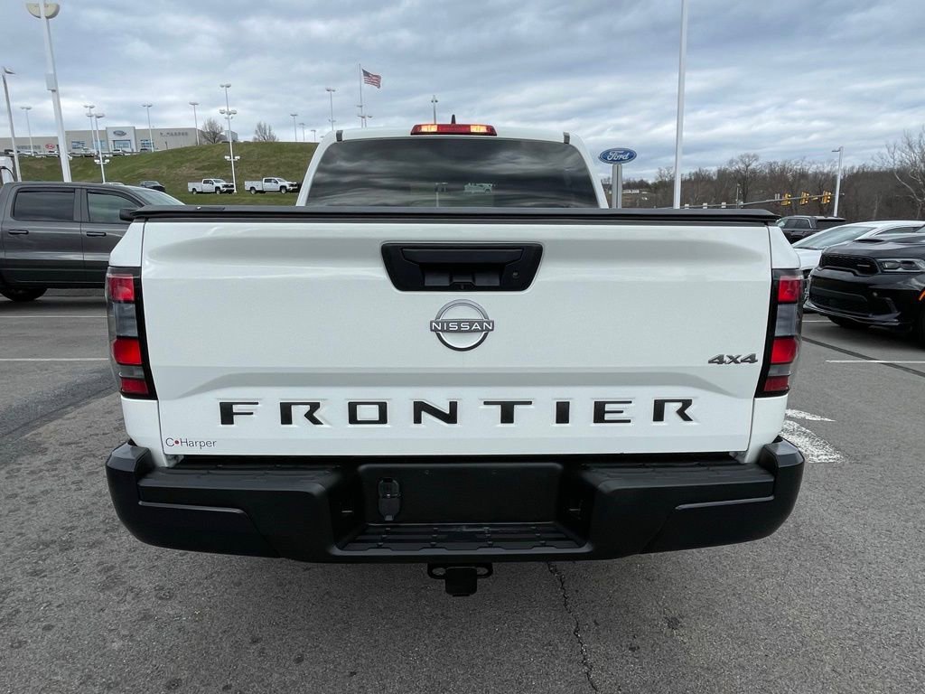 Used 2024 Nissan Frontier S w/ Tow Package image 4