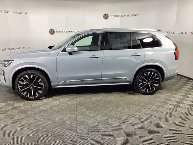New 2026 Volvo XC90 B6 Plus w/ Protection Package Premier image 7