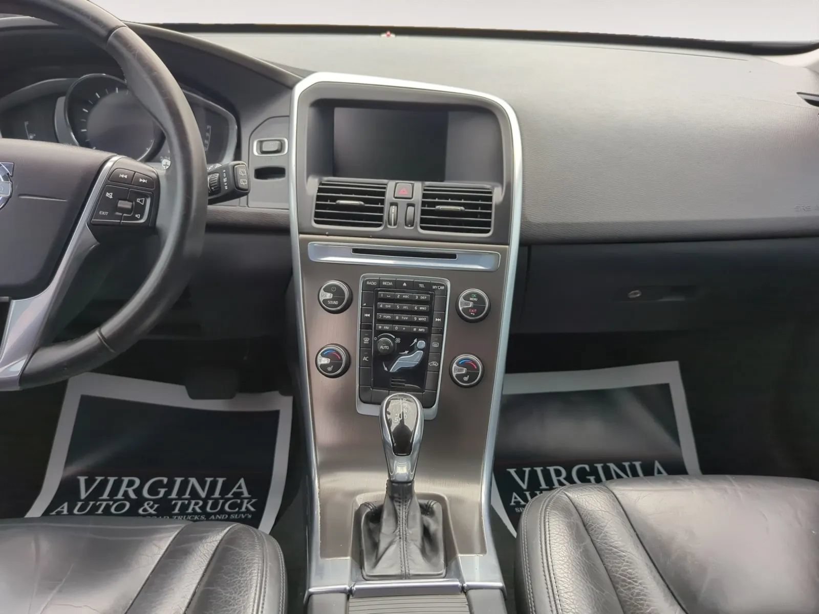 Used 2014 Volvo XC60 T6 AWD/4WD image 11