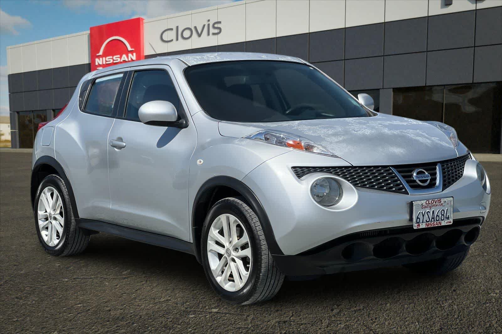Used 2013 Nissan Juke S FWD image 10
