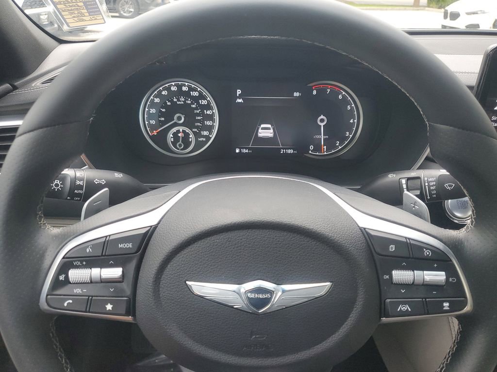 Used 2023 Genesis G70 2.0T image 26