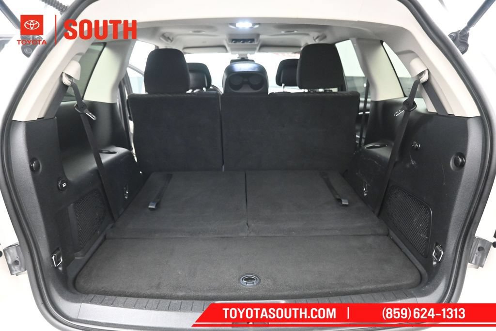 Used 2019 Dodge Journey SE FWD image 29