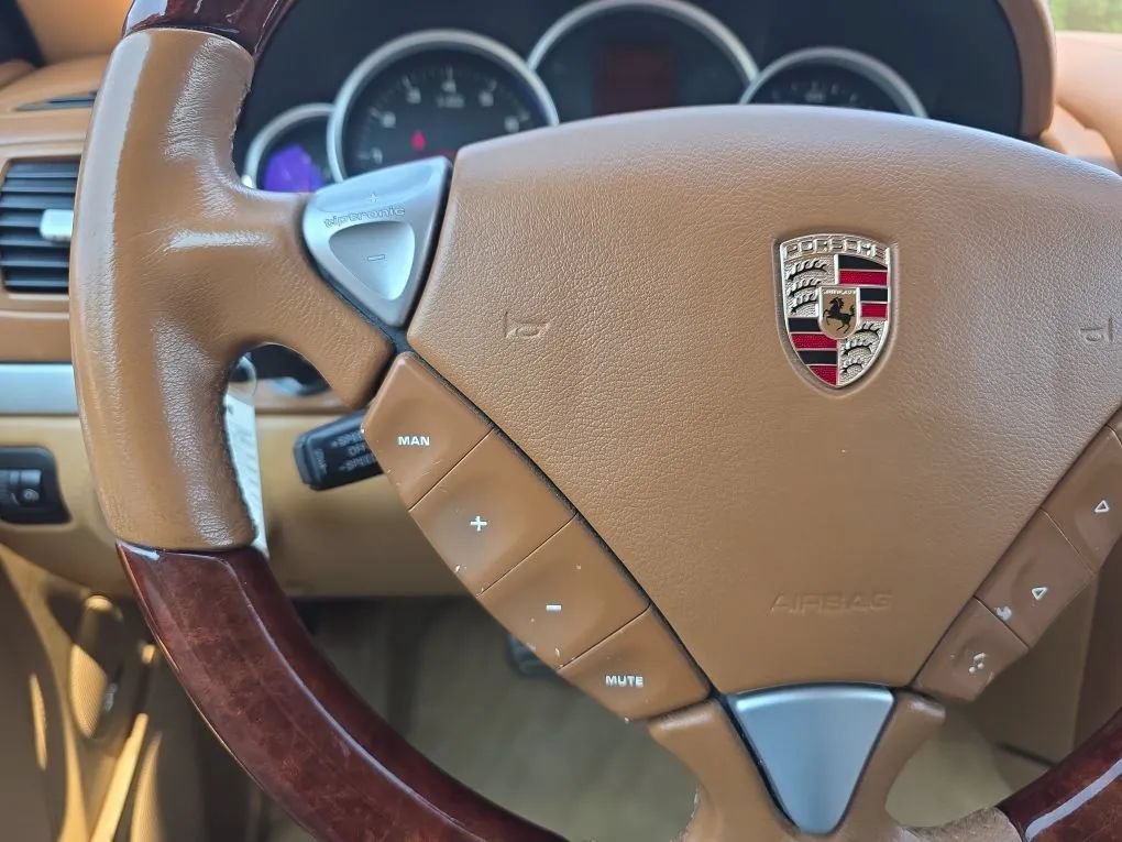 Used 2006 Porsche Cayenne S AWD/4WD image 18