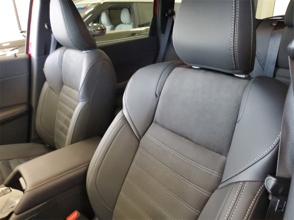 New 2025 Mitsubishi Outlander SE image 20