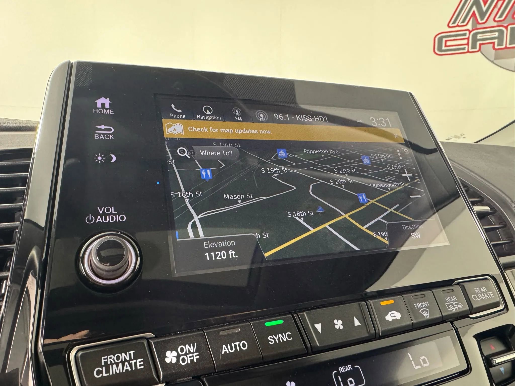 Used 2024 Honda Odyssey Elite image 19