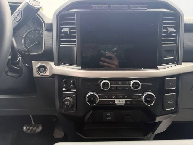 Used 2023 Ford F150 XLT w/ Equipment Group 302A High AWD/4WD image 11