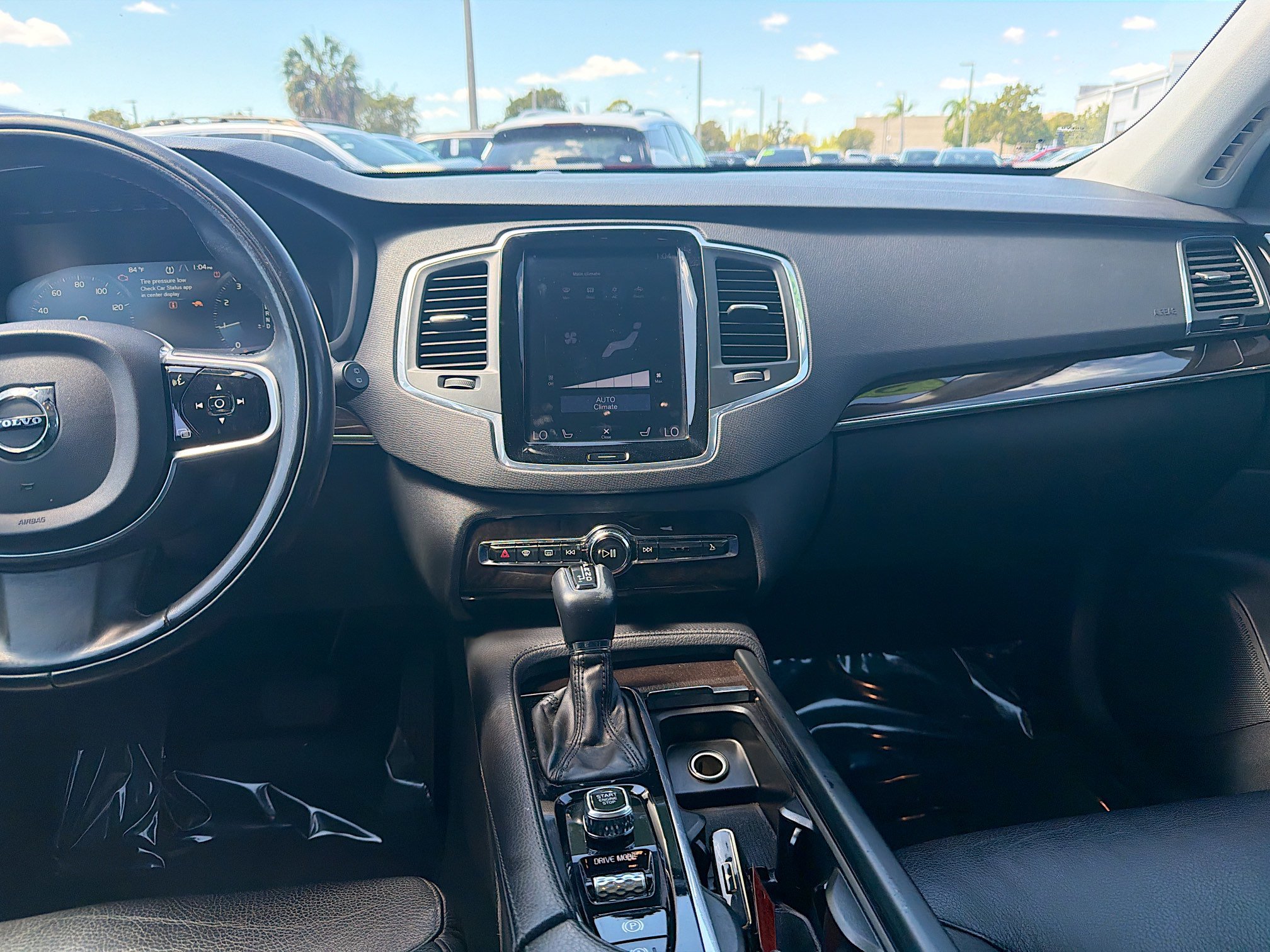 Used 2019 Volvo XC90 T6 Momentum w/ Advanced Package image 20