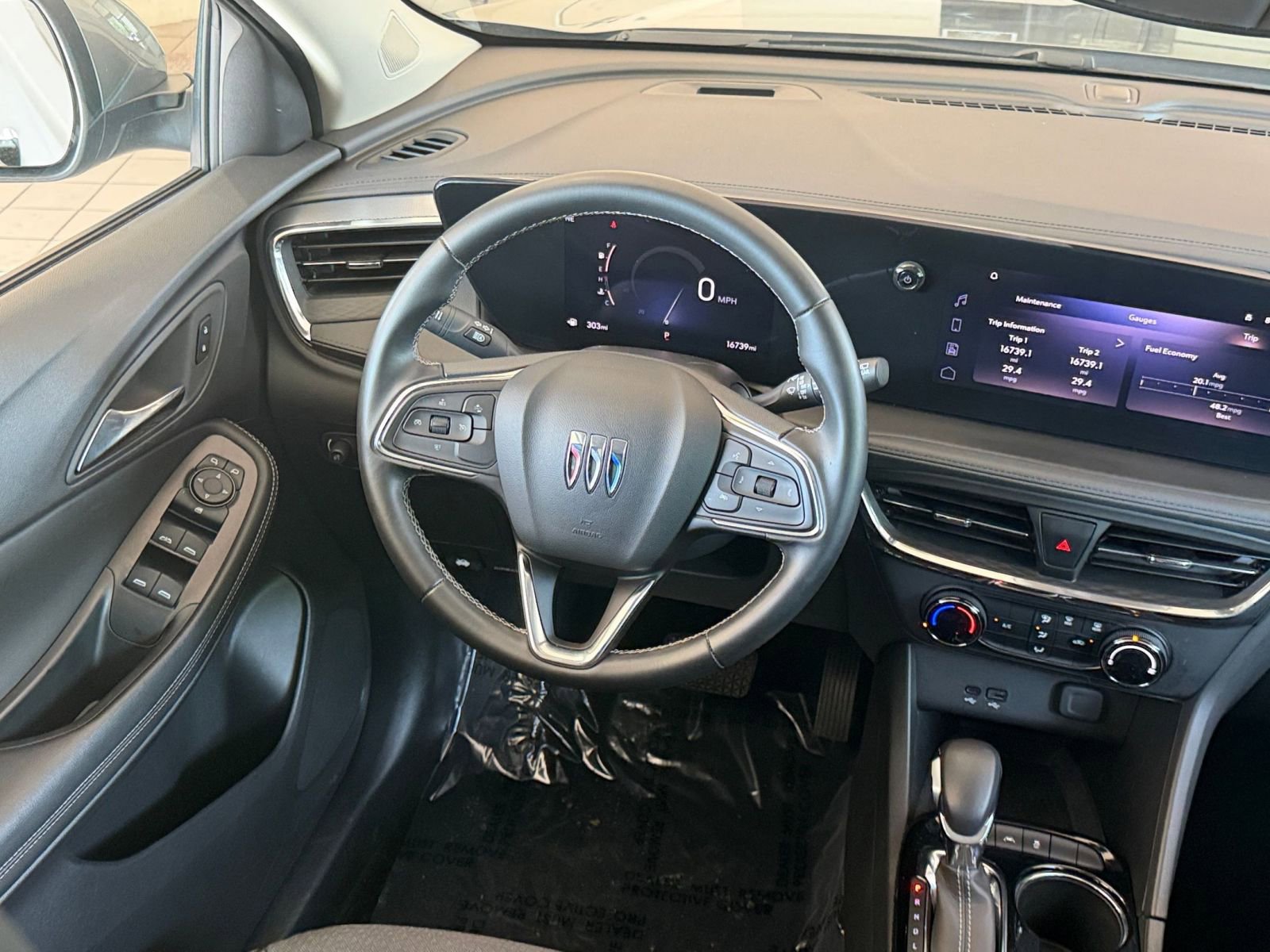 Used 2025 Buick Encore GX Preferred FWD image 33