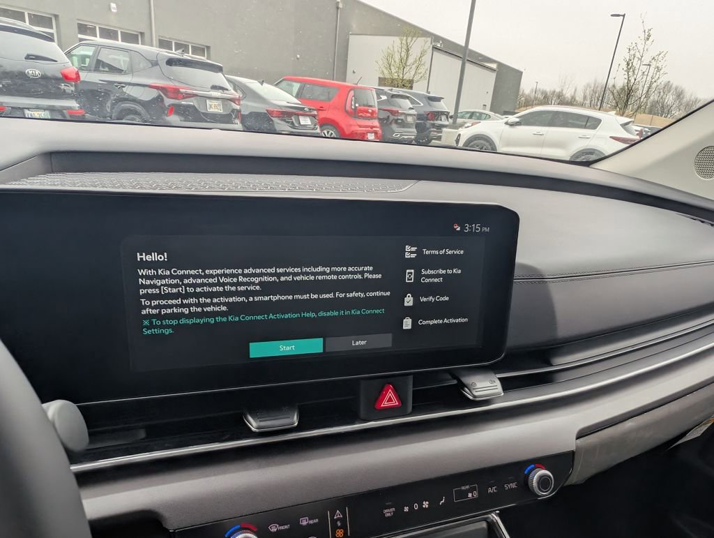 New 2026 Kia Carnival EX FWD image 18