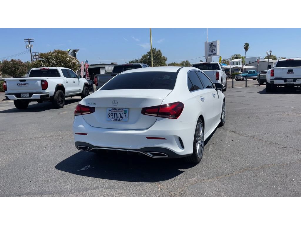 Used 2022 Mercedes-Benz A 220 image 2