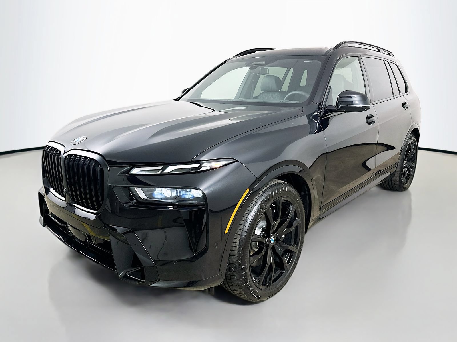 New 2027 BMW X7 xDrive40i w/ Executive Package