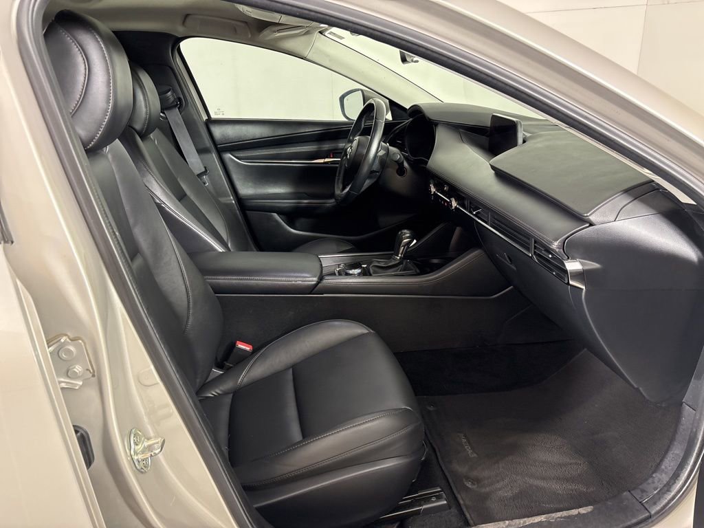 Used 2023 MAZDA MAZDA3 s FWD image 14