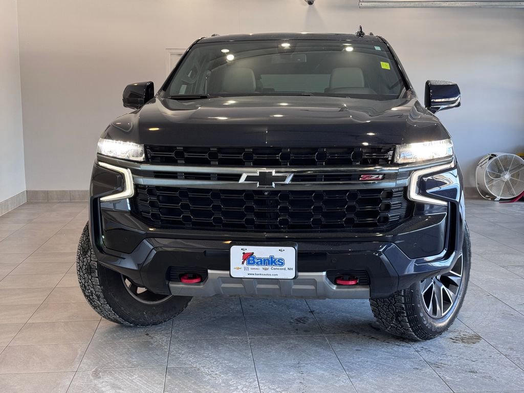 Used 2021 Chevrolet Tahoe Z71 w/ Z71 Signature Package image 3