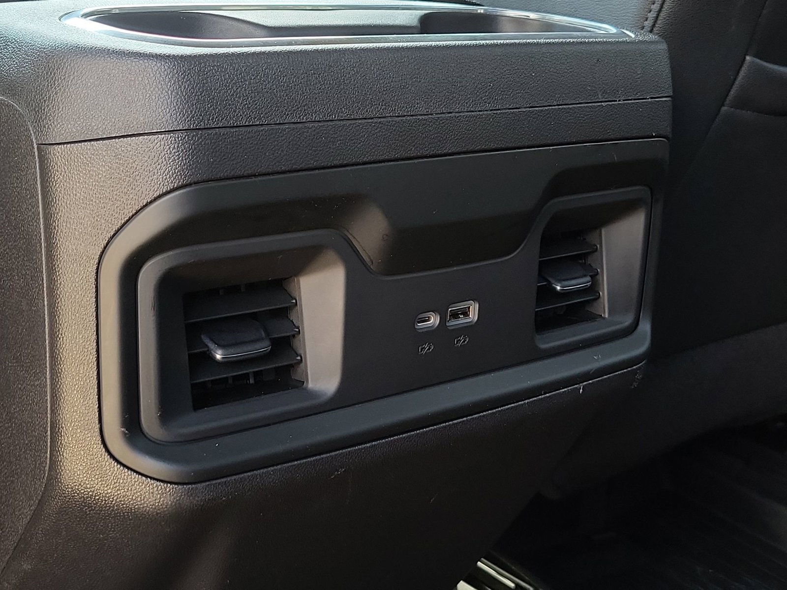 Used 2022 Chevrolet Silverado 1500 LT Trail Boss w/ LT Trail Boss Premium Package AWD/4WD image 20