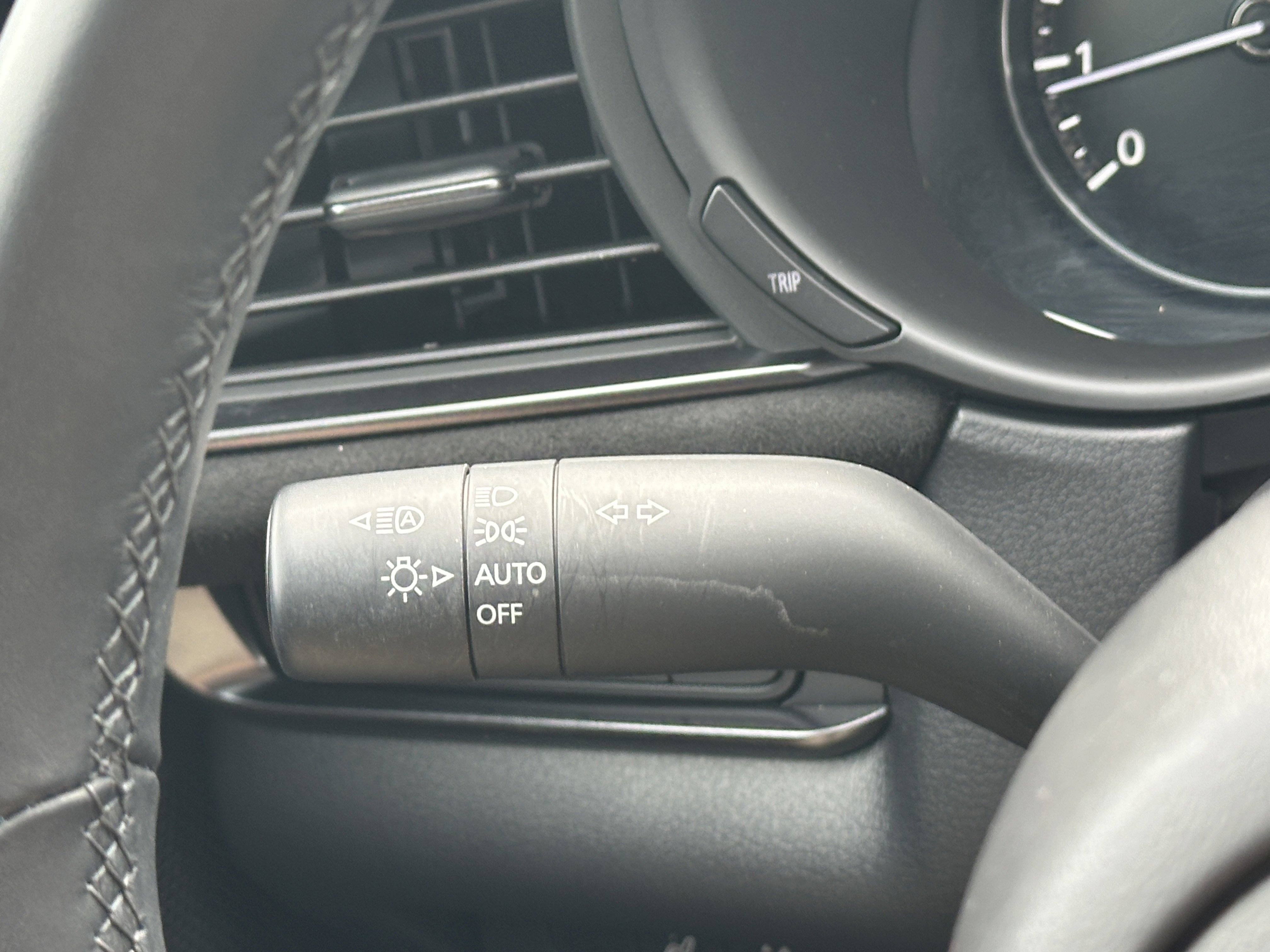 Certified 2025 MAZDA CX-30 Carbon AWD/4WD image 27