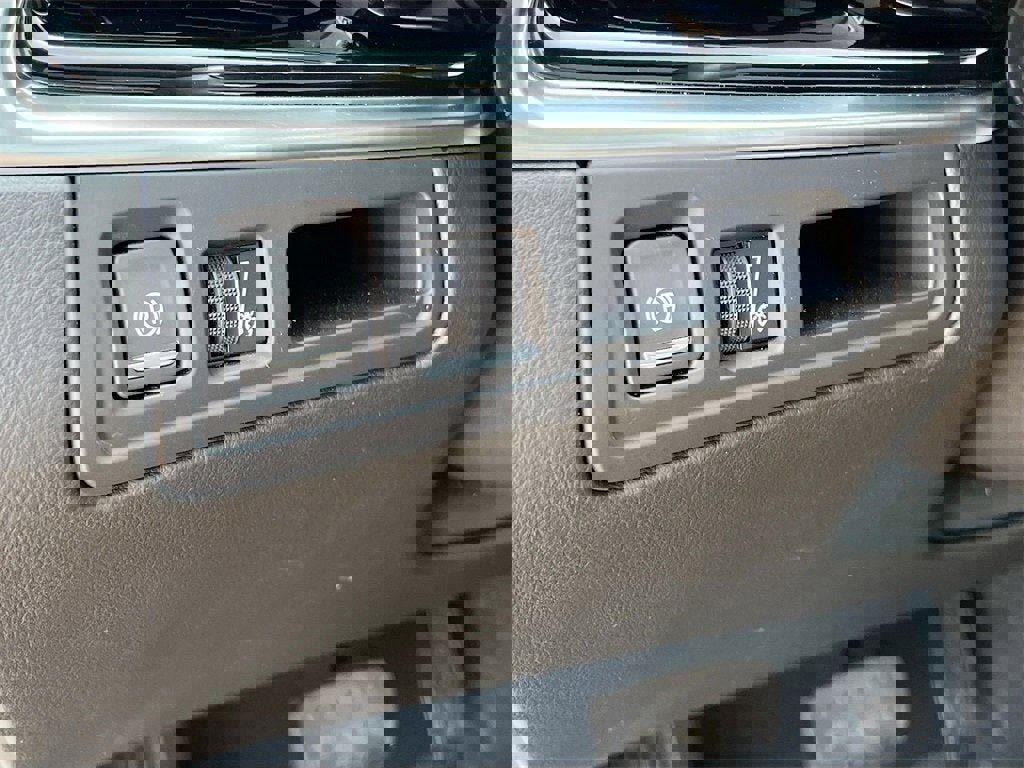 New 2025 Cadillac XT6 Luxury w/ LPO, Floor Liner Package image 26