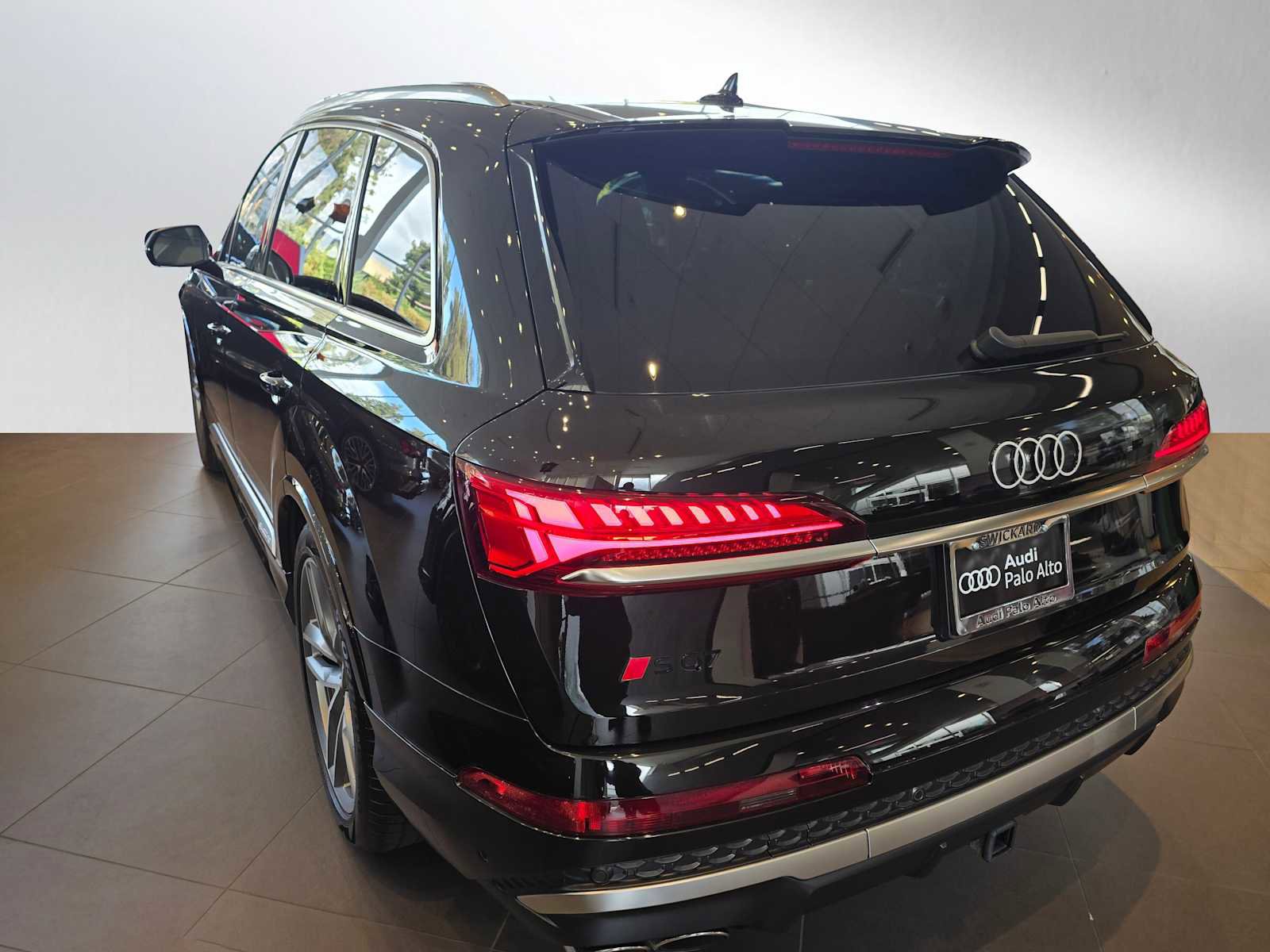 New 2025 Audi SQ7 Premium Plus image 5