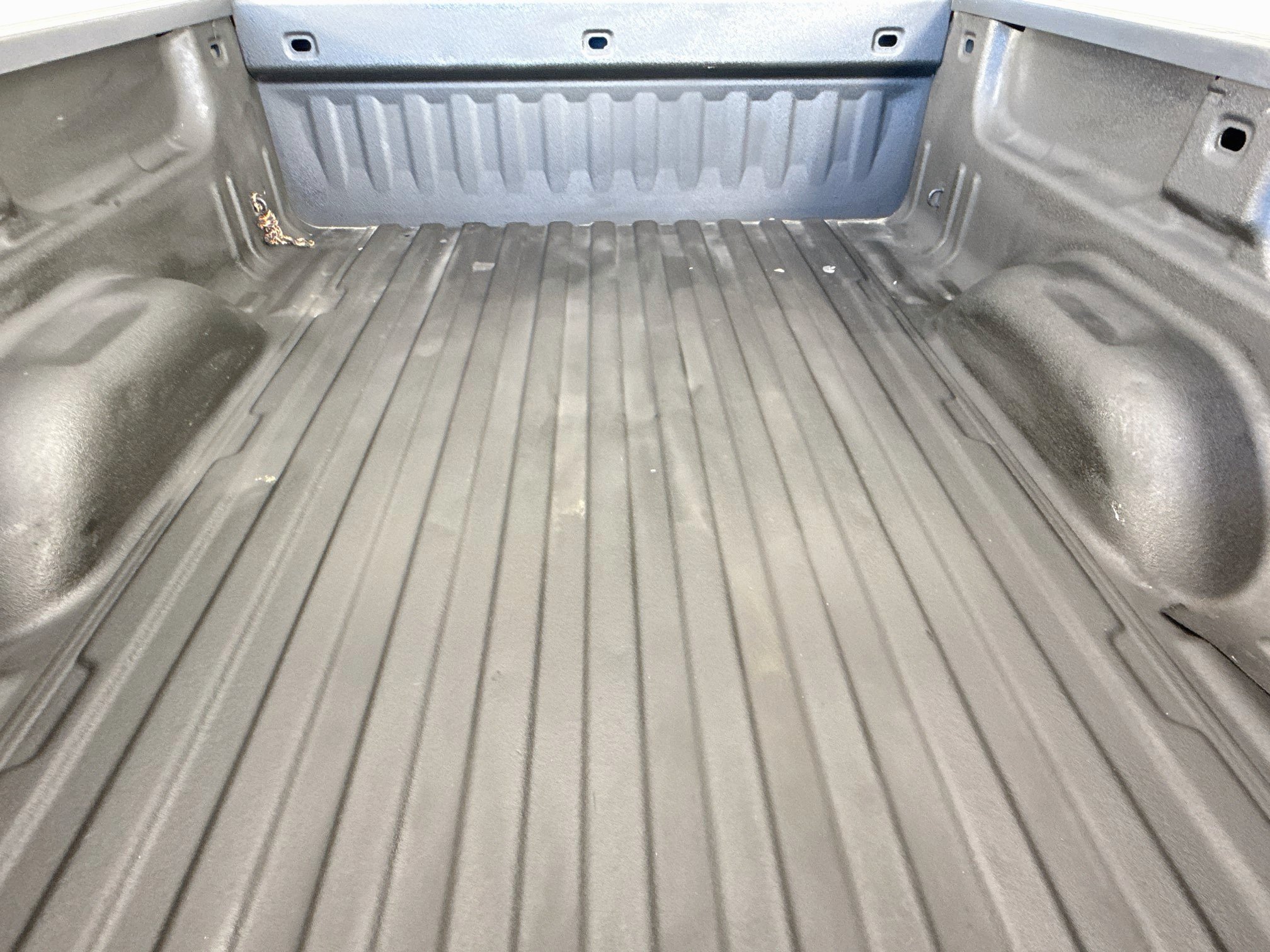 Used 2018 Chevrolet Silverado 1500 LT w/ All Star Edition RWD image 27