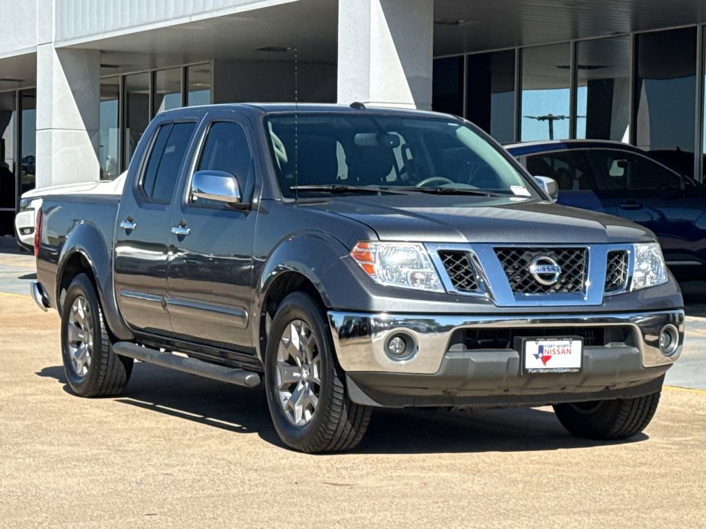 Used 2019 Nissan Frontier SL image 2