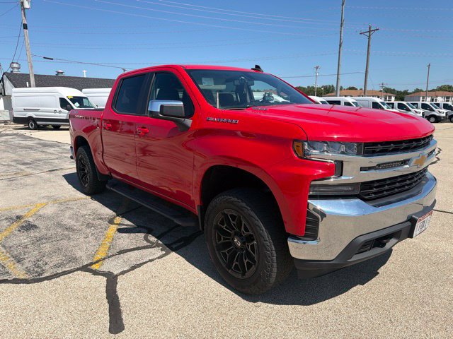 Used 2021 Chevrolet Silverado 1500 LT w/ Convenience Package II AWD/4WD image 4