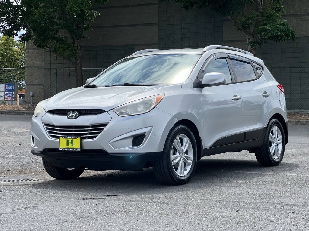 Used 2010 Hyundai Tucson GLS w/ Popular Equipment Pkg 2 FWD image 1