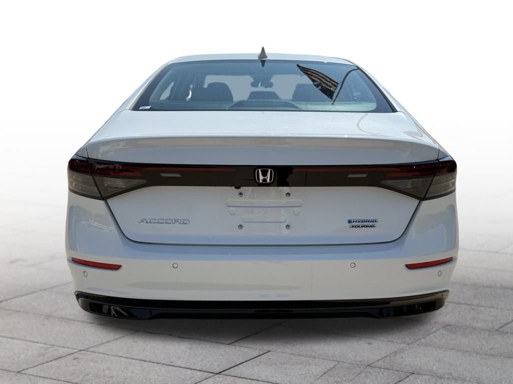 Used 2024 Honda Accord Touring image 5