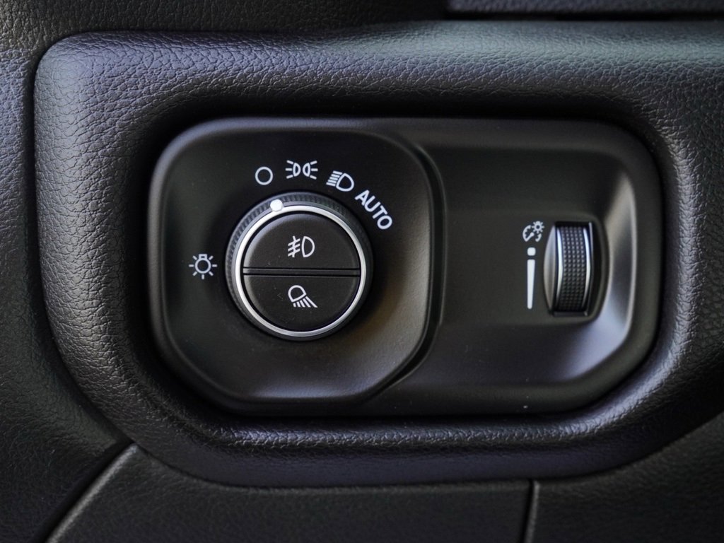 Used 2024 RAM 2500 Big Horn image 14