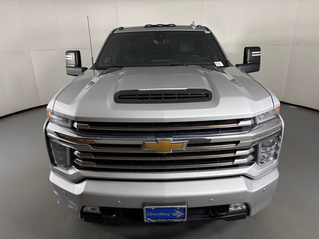 Certified 2023 Chevrolet Silverado 3500 High Country w/ Z71 Off-Road Package AWD/4WD image 4