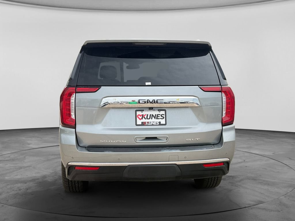 Used 2024 GMC Yukon SLT w/ SLT Luxury Package AWD/4WD image 8