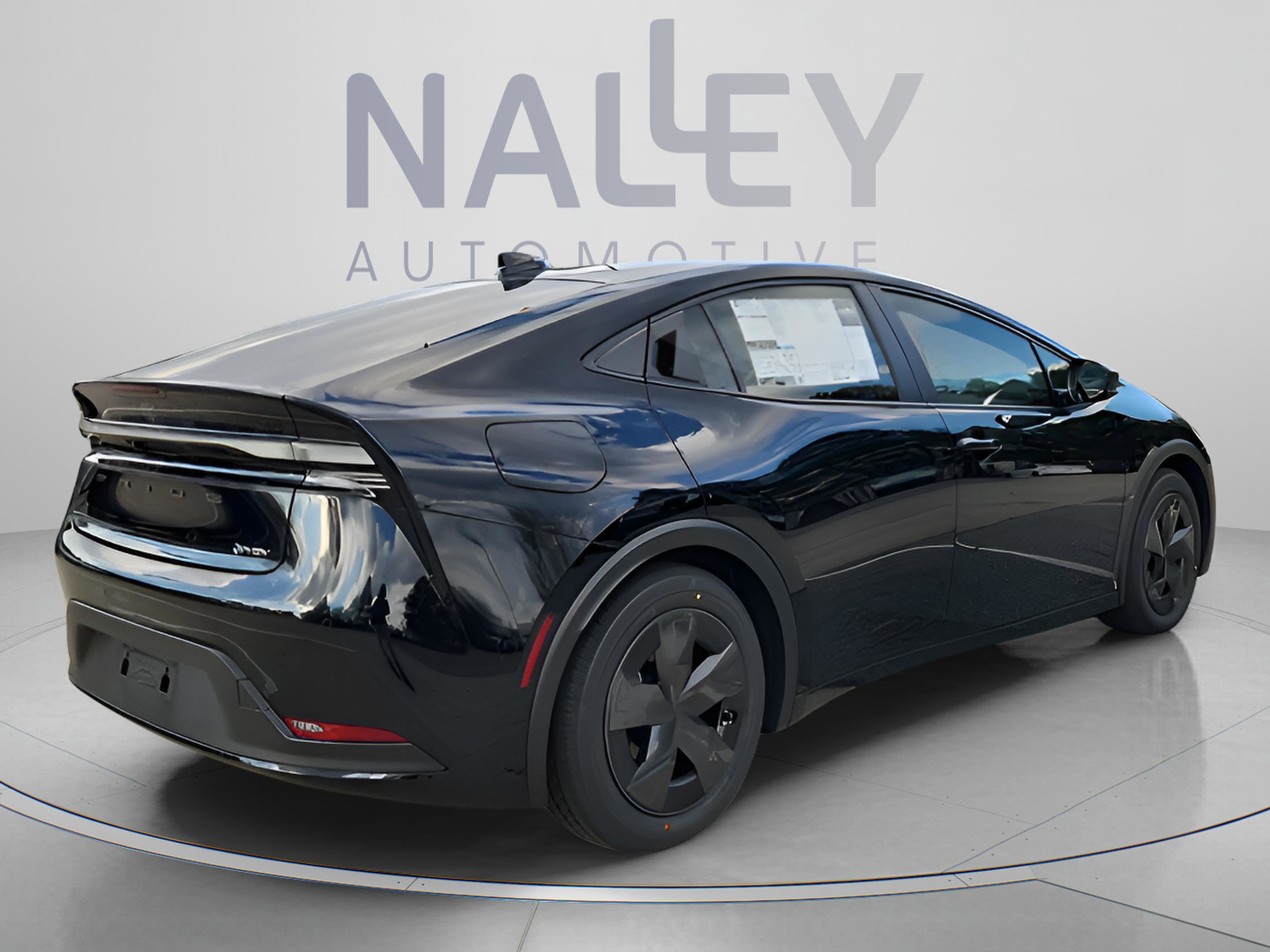 New 2026 Toyota Prius Plug-In Hybrid FWD image 5