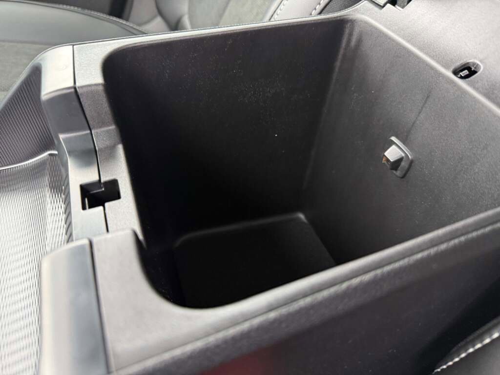 New 2026 Jeep Grand Cherokee Altitude image 38