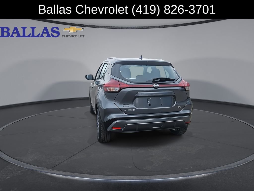 Used 2024 Nissan Kicks SV image 7