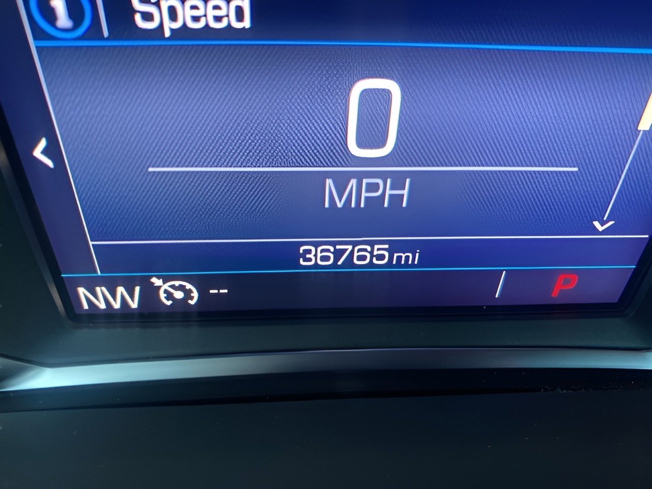 Used 2023 GMC Acadia SLE w/ Driver Convenience Package image 15