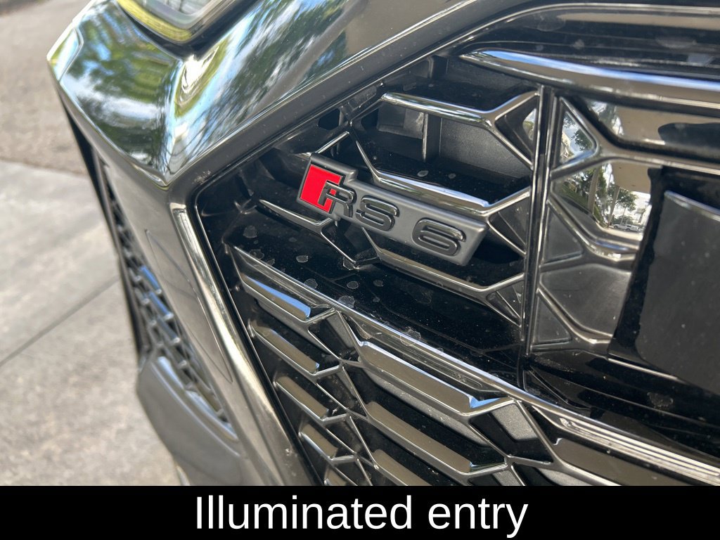 Used 2022 Audi RS 6 w/ Carbon Optic Package AWD/4WD image 16