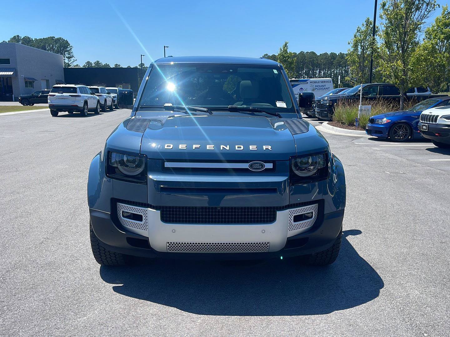Used 2025 Land Rover Defender 110 S AWD/4WD image 2