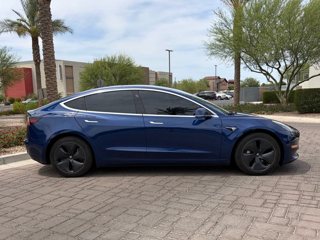 Used 2019 Tesla Model 3 Standard Range Plus RWD image 2