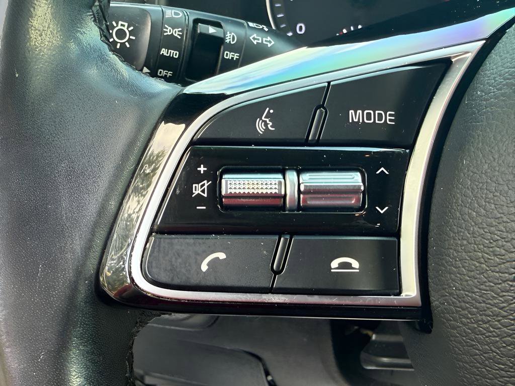 Used 2020 Kia Forte EX image 16