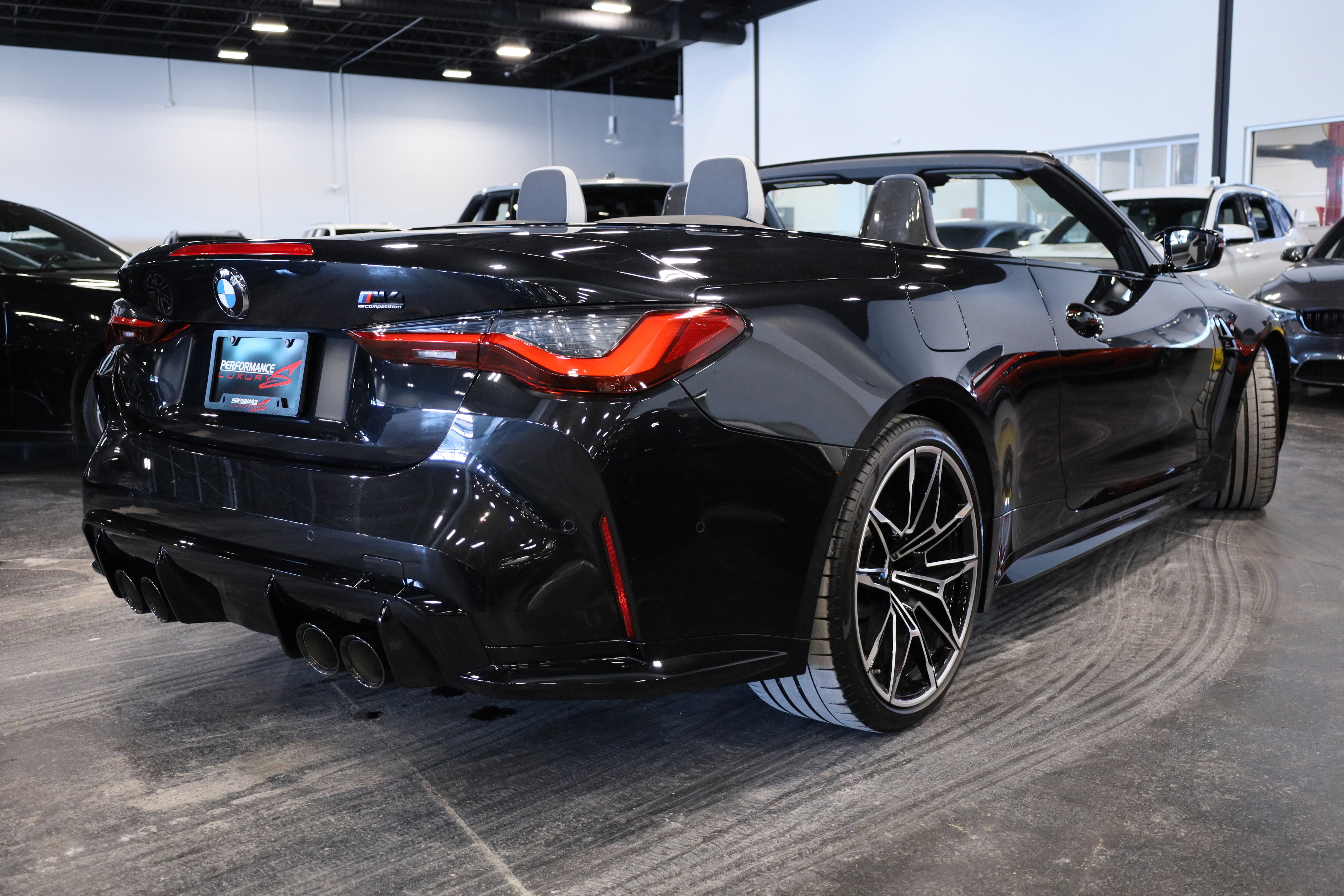 Used 2022 BMW M4 xDrive Competition image 8