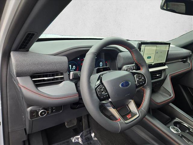 New 2026 Ford Explorer ST image 3