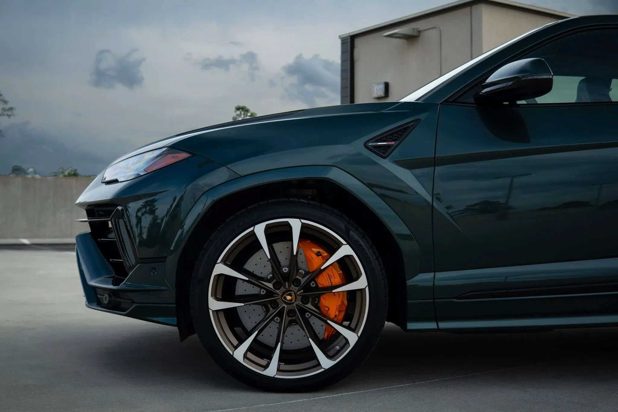 Used 2024 Lamborghini Urus S AWD/4WD image 8