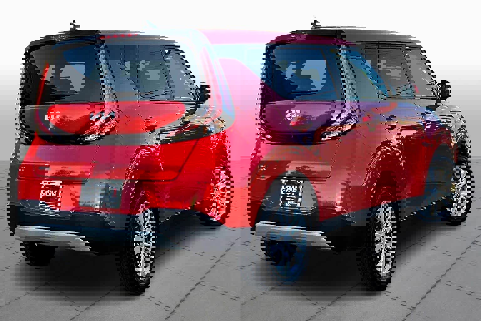 Used 2023 Kia Soul LX image 11