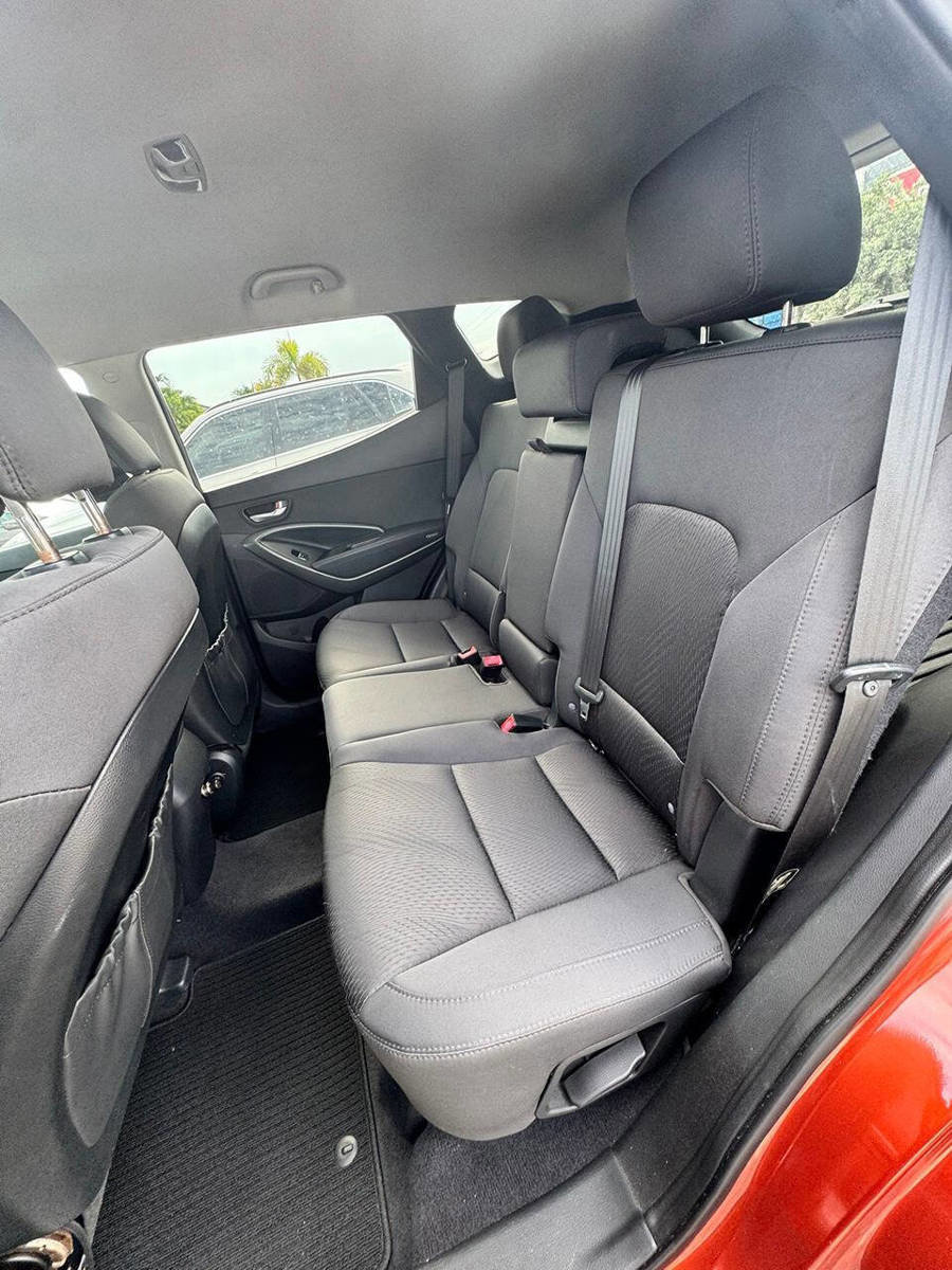Used 2013 Hyundai Santa Fe Sport 2.0T FWD image 12