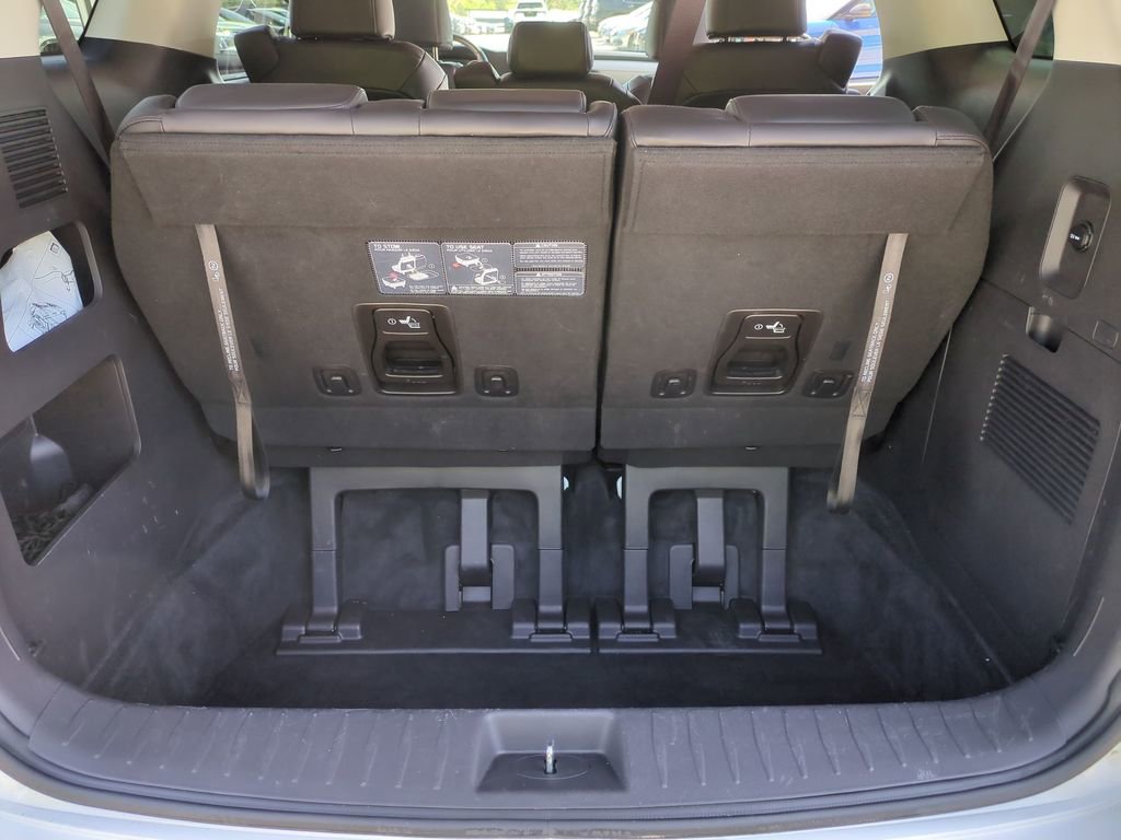Used 2022 Kia Carnival LX image 26