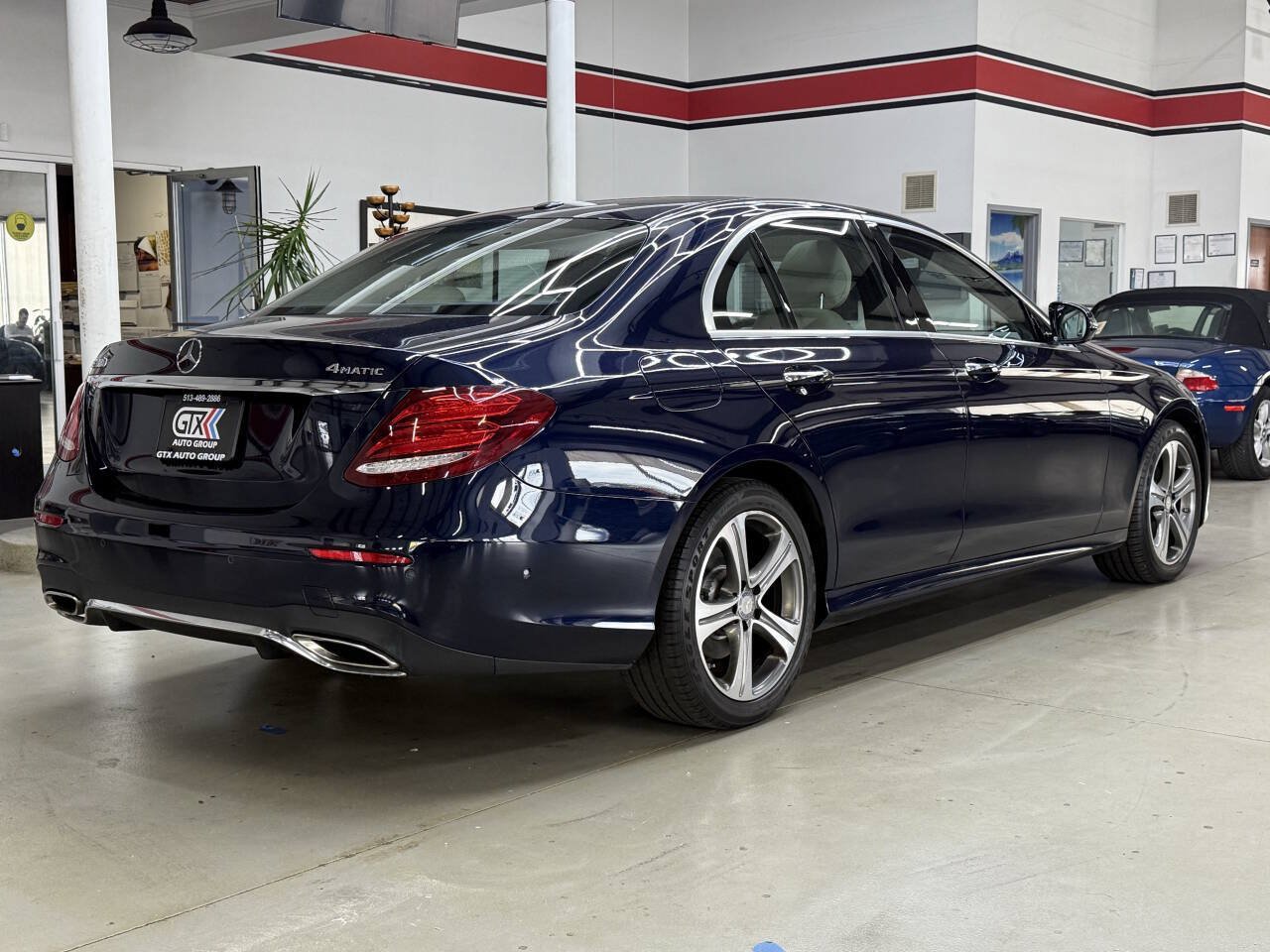 Used 2017 Mercedes-Benz E 300 4MATIC image 6