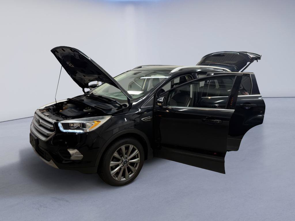 Used 2018 Ford Escape Titanium AWD/4WD image 11