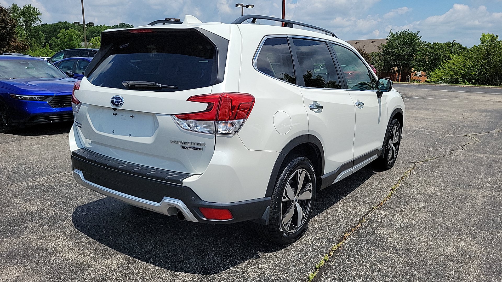 Used 2019 Subaru Forester Touring w/ Popular Package #3 AWD/4WD image 4