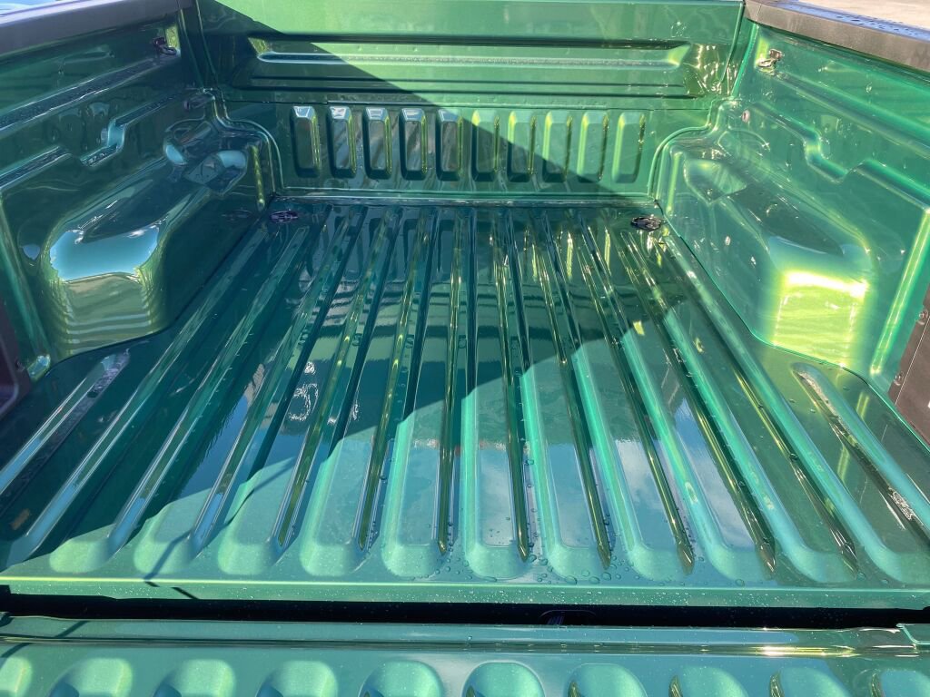 New 2025 Ford Maverick XLT w/ XLT Luxury Package image 18