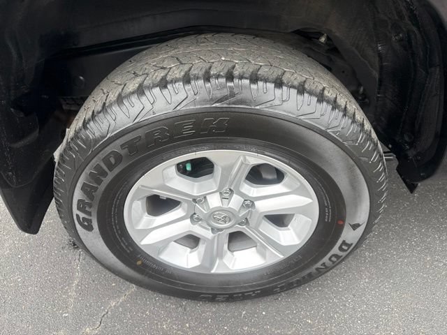 Used 2022 Toyota 4Runner SR5 RWD image 14
